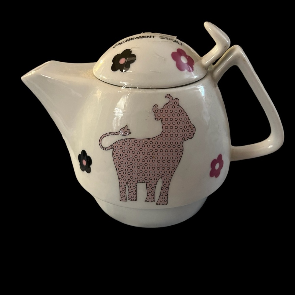 M.L. Home Collection by D.F.T.E. Small Cow Teapot “Vachement Star!”